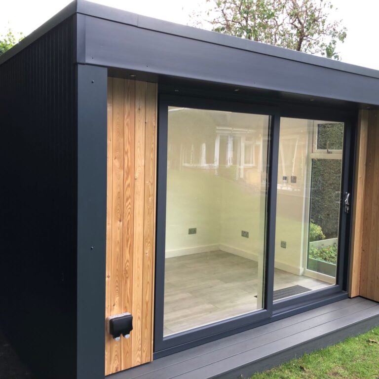 Midi Garden Office in Sevenoaks 3