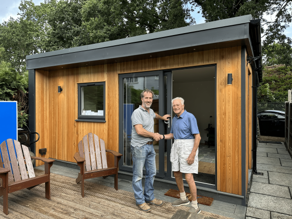 one bedroom granny annexe in Kent