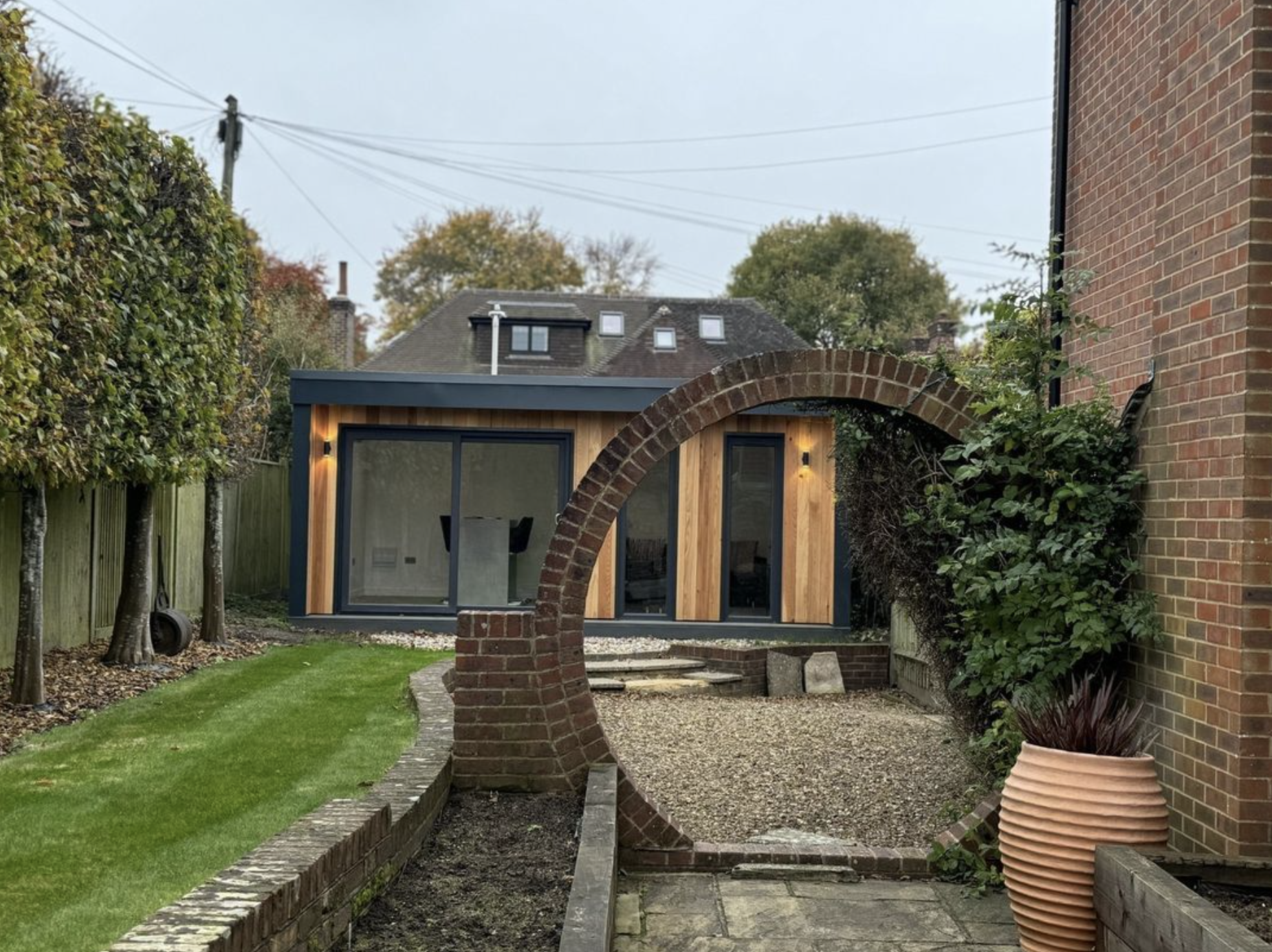 Large garden room built without planning permission