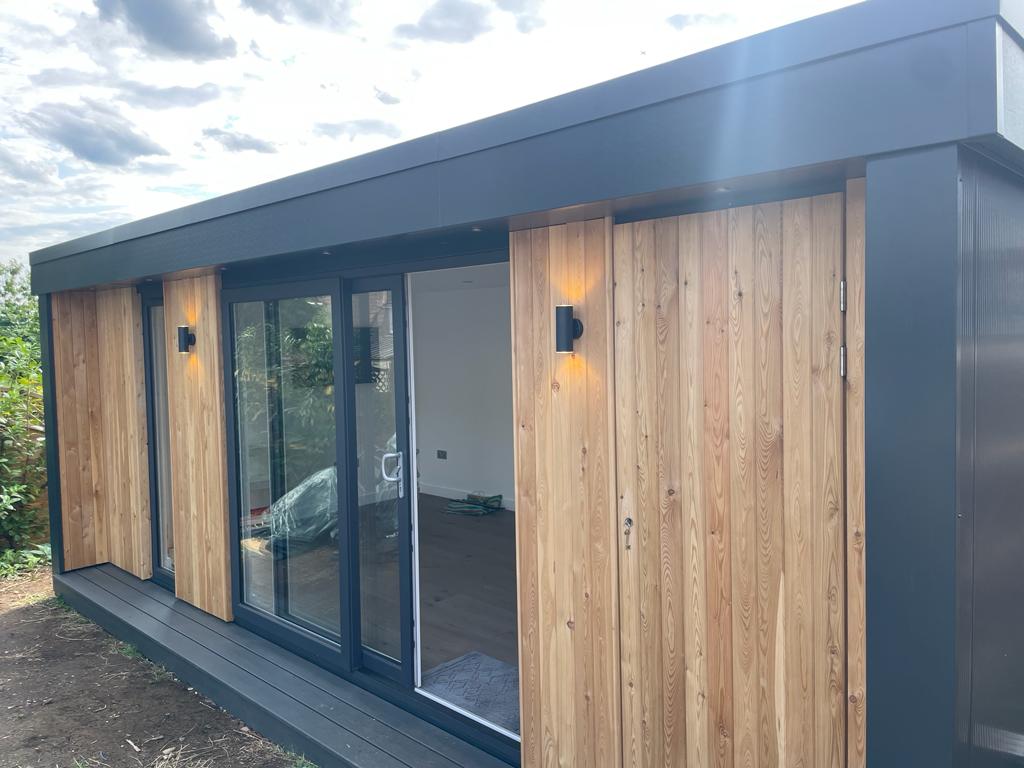 Garden room with storage combo